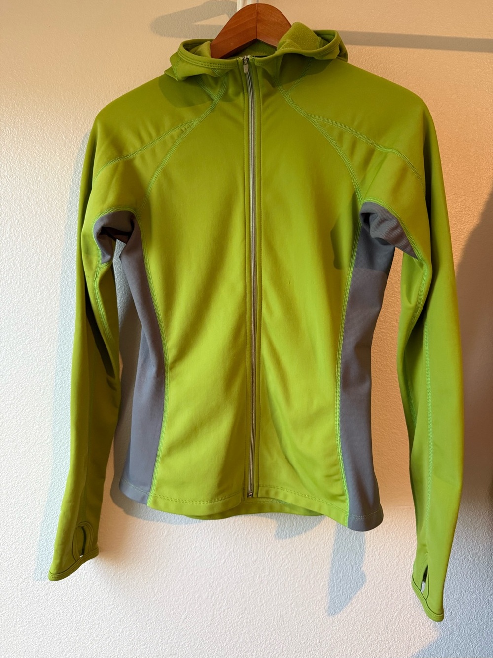 Mountain equipment coop women’s Green and Gray Full-Zip Hooded sweatshirt